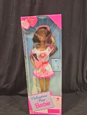 Barbie Pink Heart Outfit Doll